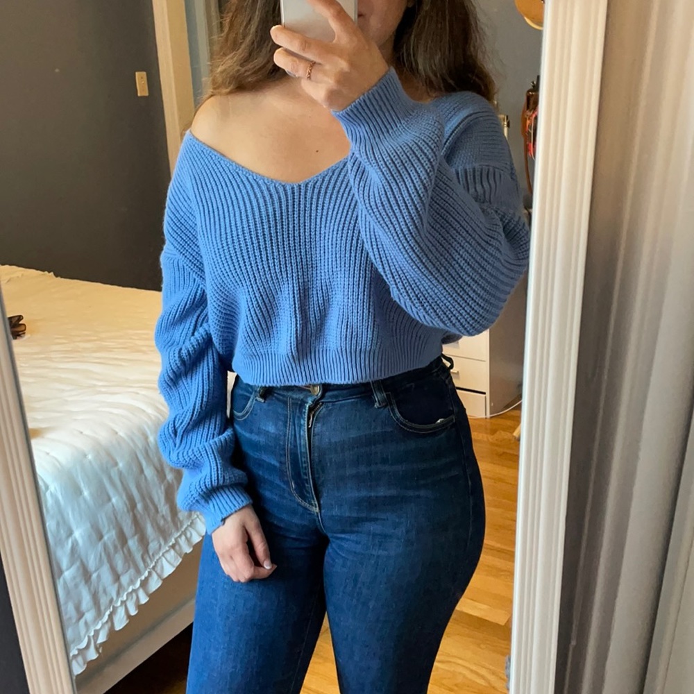 Crop Sweaters - Picture 6 of 6